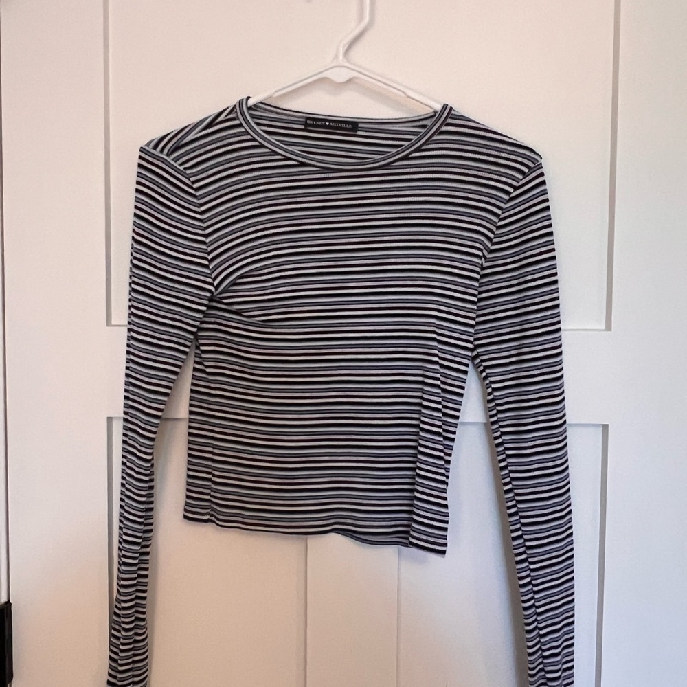 Brandy Melville Long Sleeve